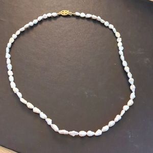 Small Pearl Necklace